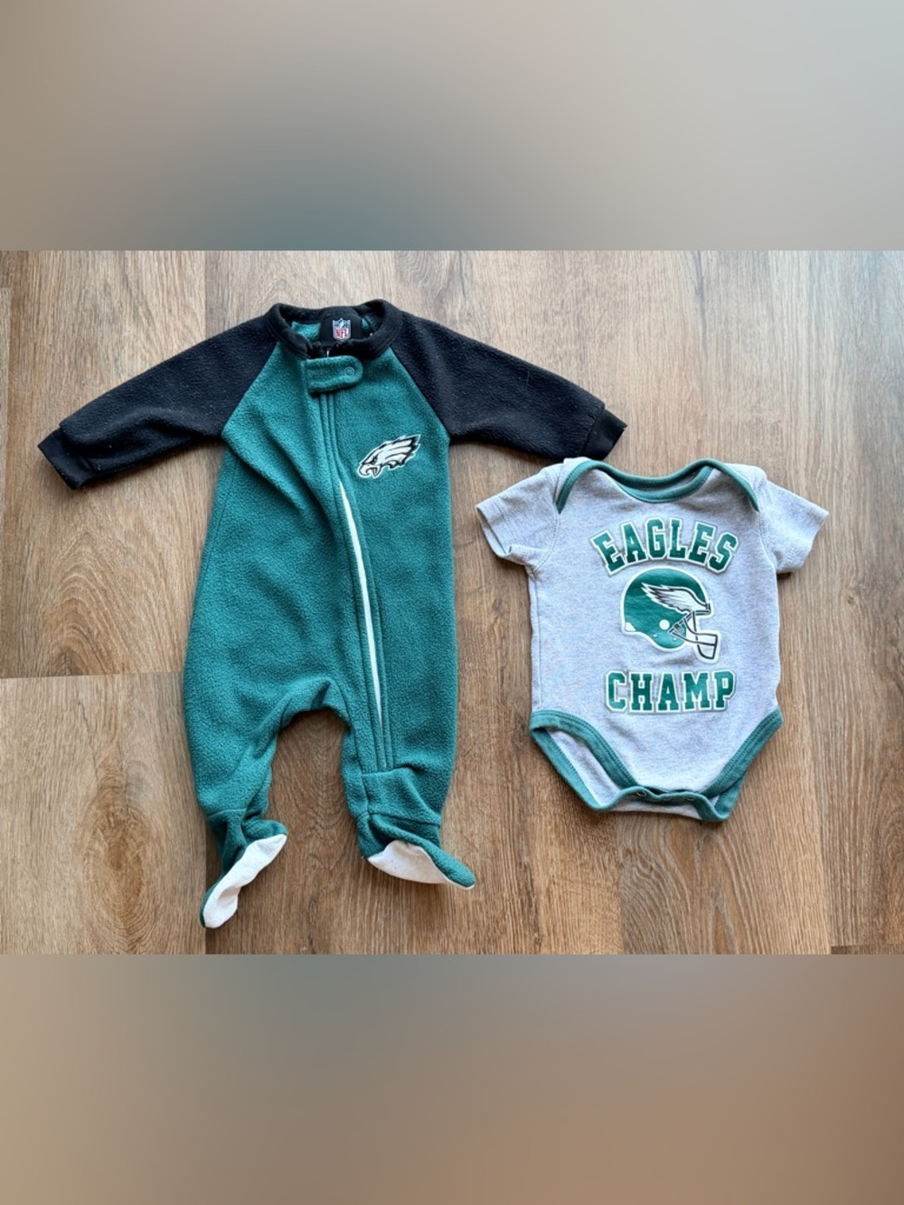 NFL | PHILADELPHIA EAGLES Baby Outfit Bundle | Football Onesie Sleeper Set